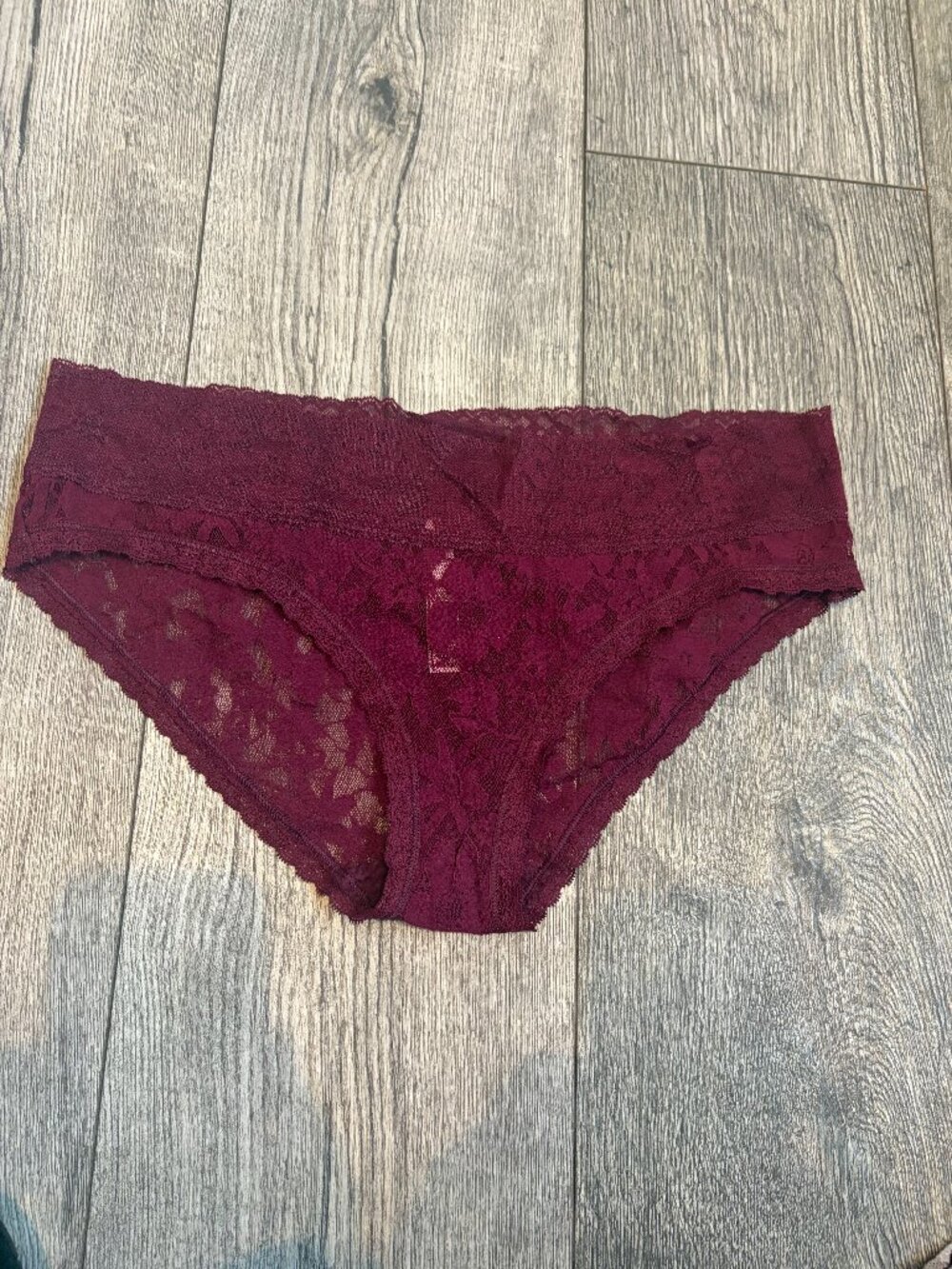Victorias Secret Maroon Womens XL Lace Panties Briefs